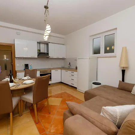Matea Apartamento *