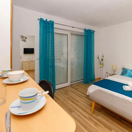 Apartment Matea *