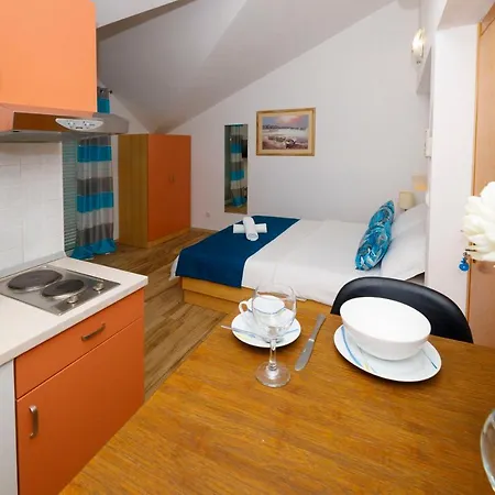 Apartment Matea Makarska